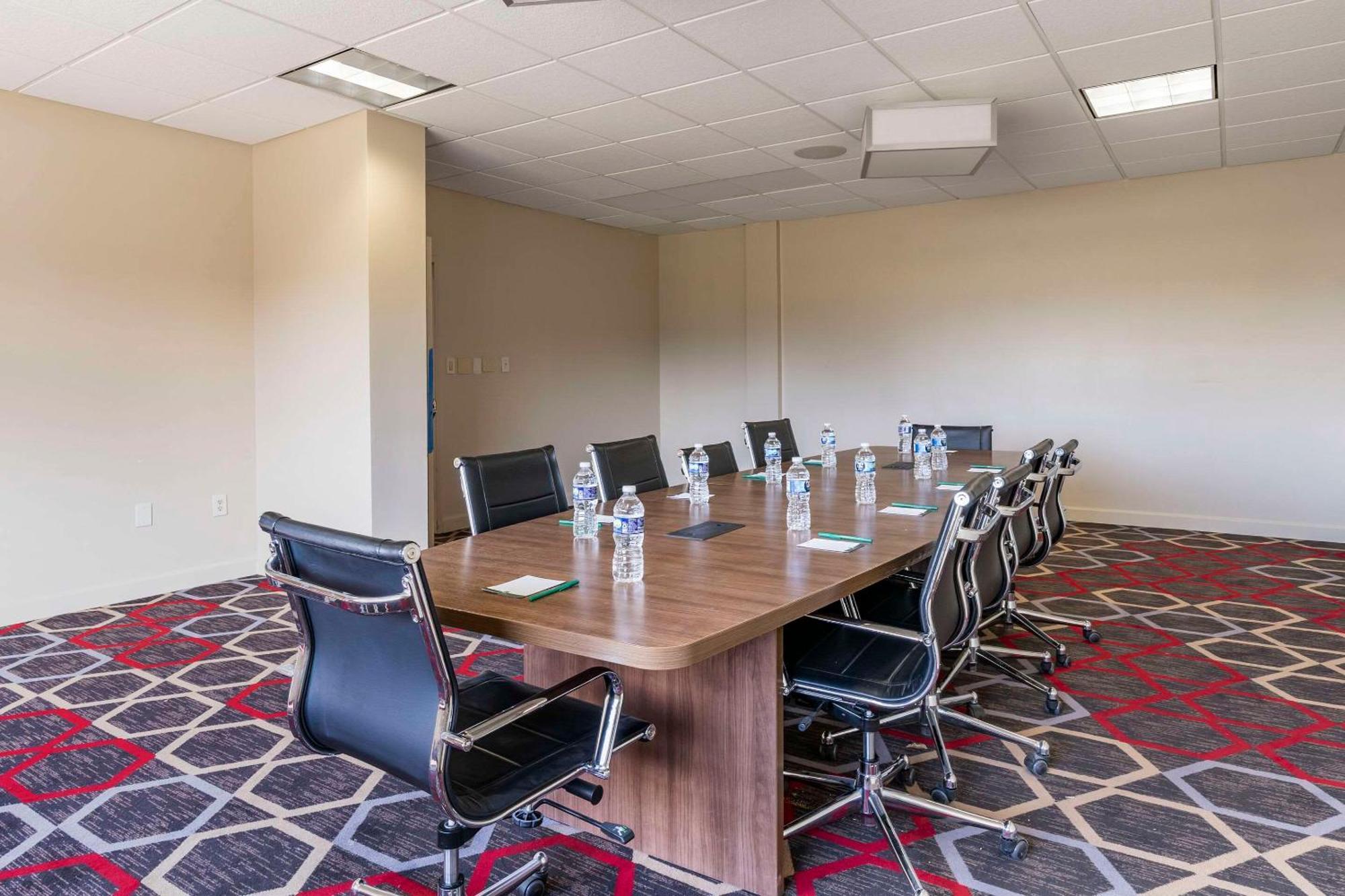 Quality Inn Lexington -Horse Park Luaran gambar