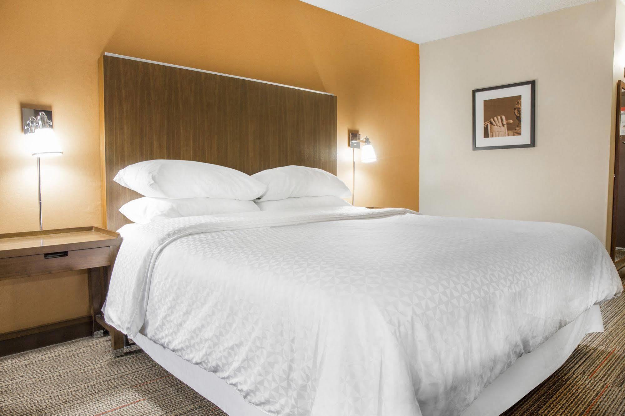 Quality Inn Lexington -Horse Park Luaran gambar