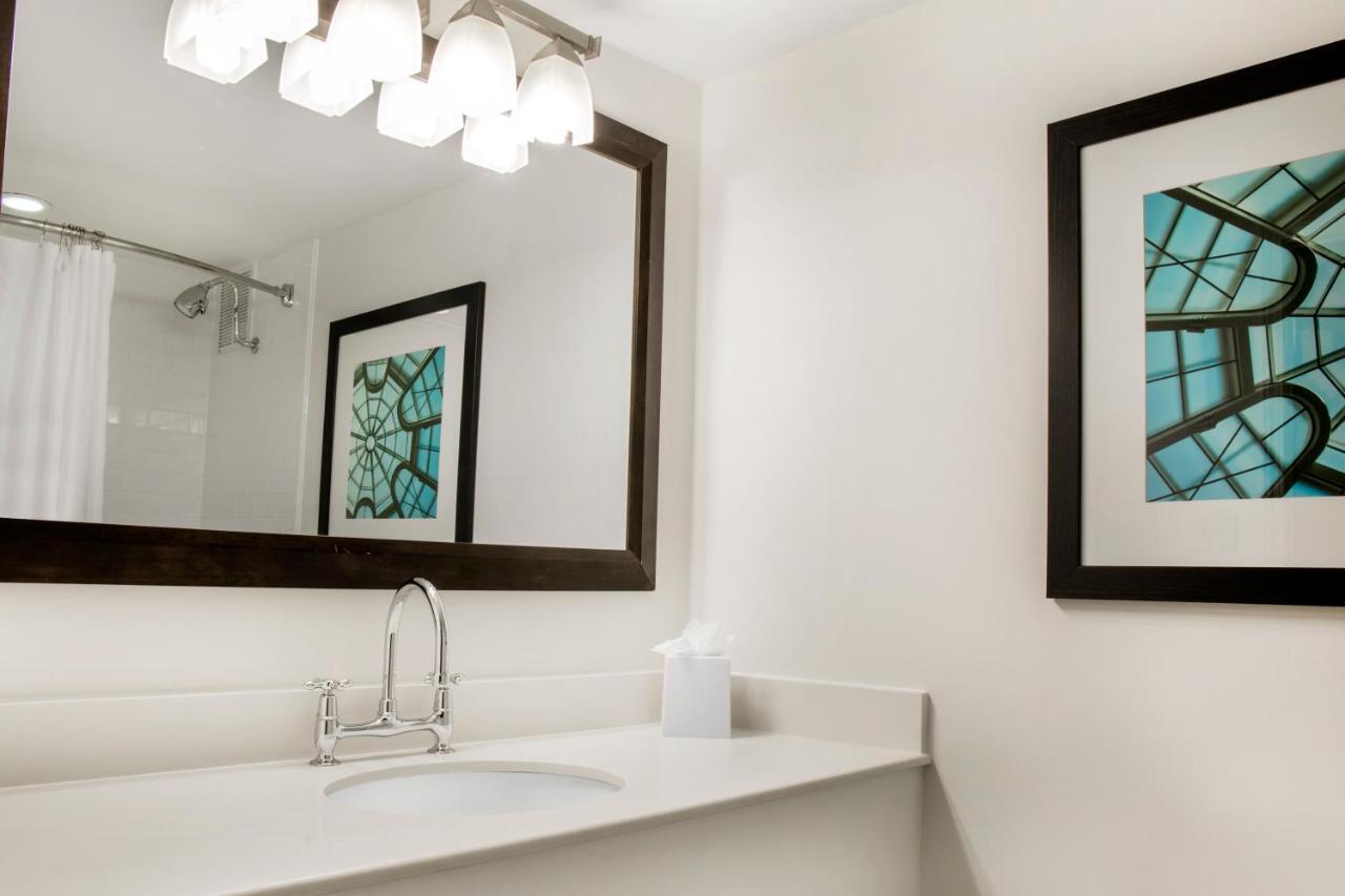 Quality Inn Lexington -Horse Park Bilik gambar